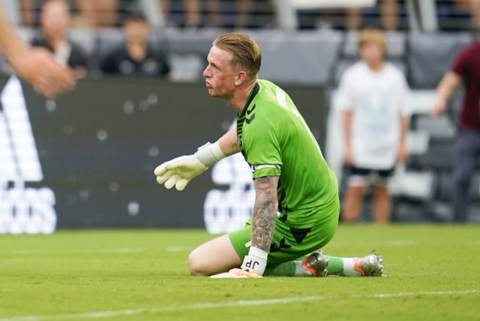 England Goalie Pickford steht an der WM 2022 zwischen den Pfosten. pickford WM 2022