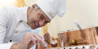 Plus 15 Prozent - Lindt & Sprüngli gibt in den USA und Kanada Gas Plus 15 Prozent - Lindt & Sprüngli gibt in den USA und Kanada Gas