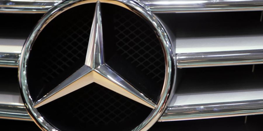 Vor dem Hintergrund des russischen Angriffs auf die Ukraine stoppt Mercedes-Benz Konsequenzen Exporte nach Russland sowie die Fertigung dort.