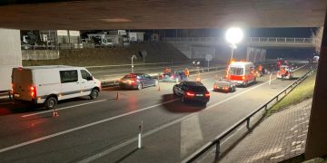 60 Fahrzeuge