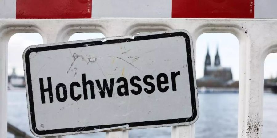 Hochwasser in Köln. Foto: Oliver Berg/dpa