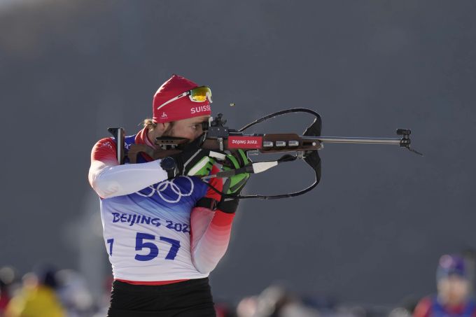 Benjamin Weger beim 20-km Rennen bei Olympia 2022 im Biathlon. Olympia 2022 Biathlon
