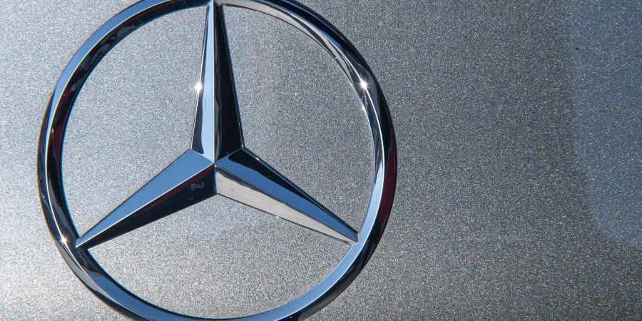 Verbraucherschützer werfen Mercedes-Benz eine bewusste Manipulation von Abgaswerten vor.