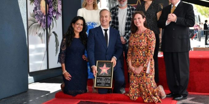 Los Angeles - US-Schauspieler Bob Odenkirk mit Stern auf dem Hollywood Walk of Fame geehrt