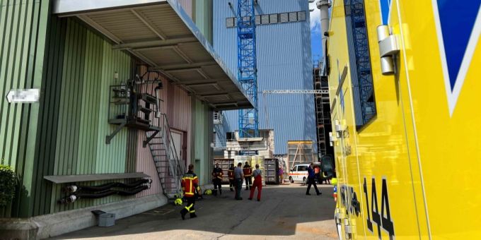 Mitarbeiter nach Arbeitsunfall verstorben.