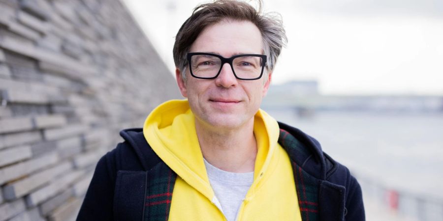 Ralph Caspers, hört auf bei der Kinder- und Jugendsendung «Wissen macht Ah!».