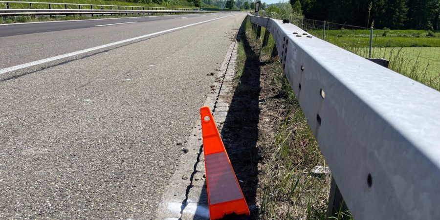 Züberwangen: Verunfallt und weggefahren – Zeugenaufruf