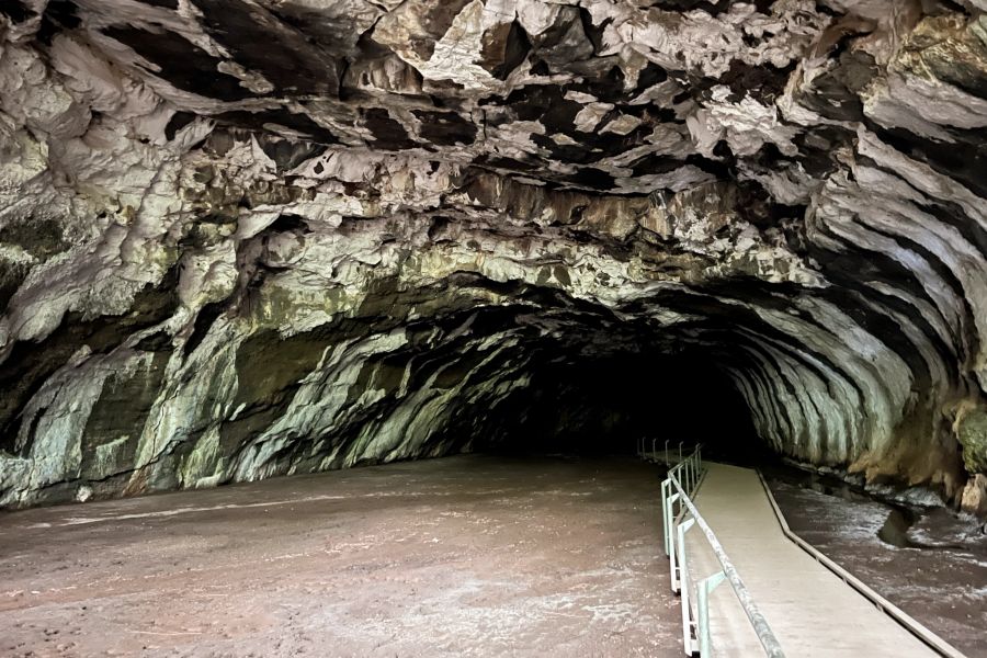 Tunnel Lava Gestein Weg