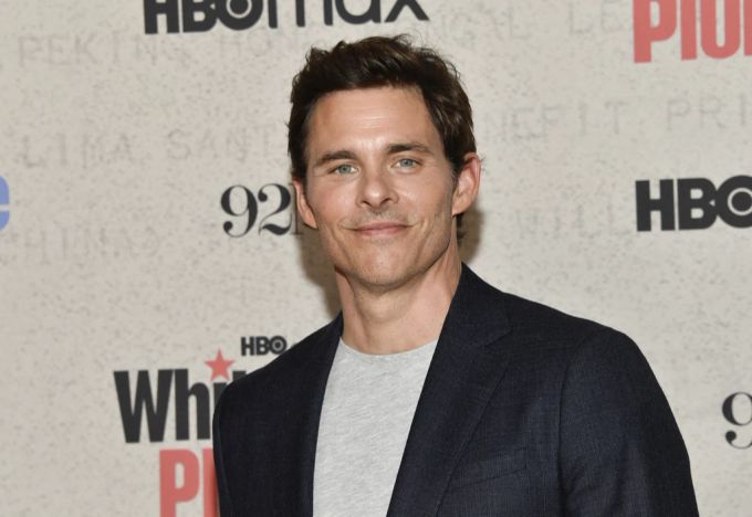 Der Schauspieler James Marsden wird fälschlicherweise für Roger Federer gehalten. Formel 1