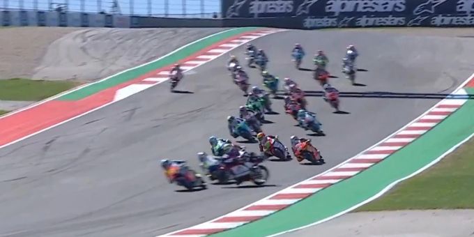 Nach Beinahe-Sturz - Ortola feiert Moto3-Premierensieg in Austin