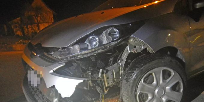 Das zertrümmerte Auto Amlikon-Bissegg
