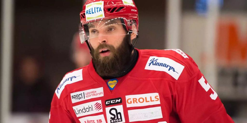 EHC Kloten Verpflichtet Per Svensson