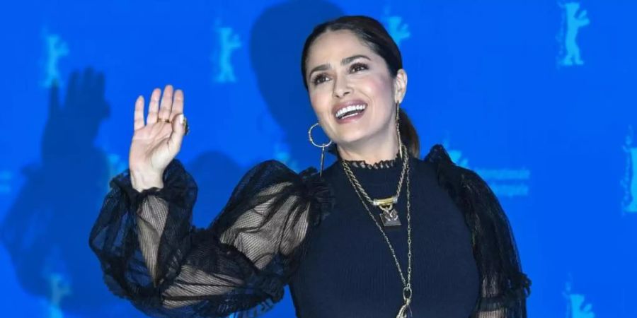 Salma Hayek stellt auf der Berlinale einen Film auf Spanisch vor. Foto: Jens Kalaene/dpa-Zentralbild/dpa
