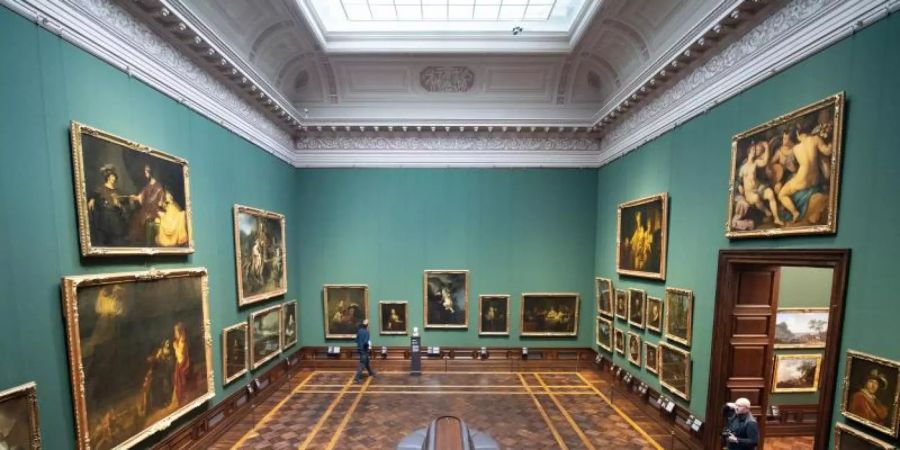 Die Dresdner Gemäldegalerie Alte Meister zeigt insgesamt 700 Gemälde und 420 Skulpturen. Foto: Sebastian Kahnert/dpa-Zentralbild/dpa