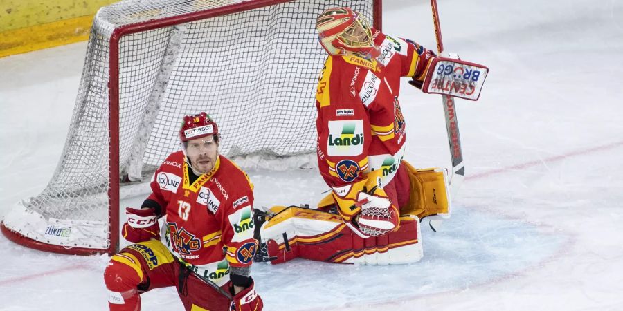 Goalie Jonas Hiller und Anssi Salmela schliderten nach dem fulminantem Saisonstart mit dem EHC Biel in ein Tief.