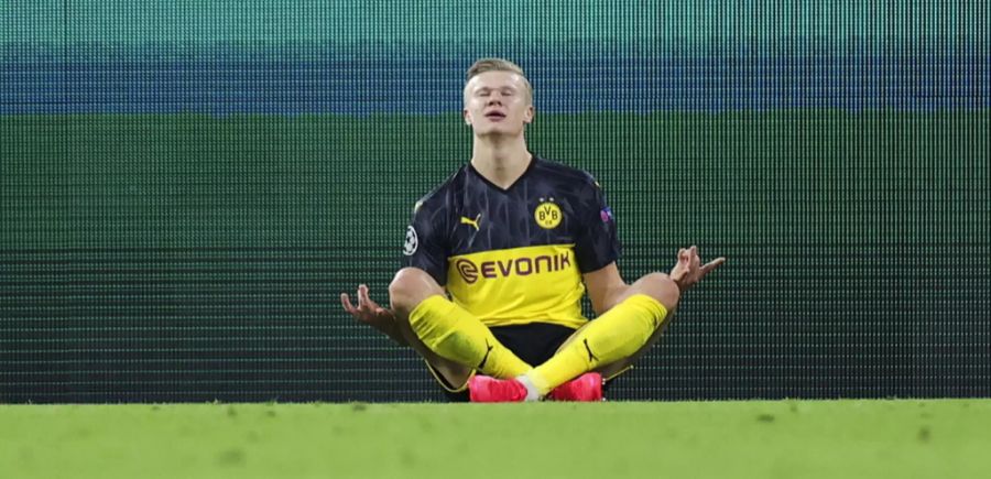 Jadon Sancho, Erling Haaland (Bild), und Givanni Reyna lassen aktuell die Herzen der BVB-Fans höherschlagen.