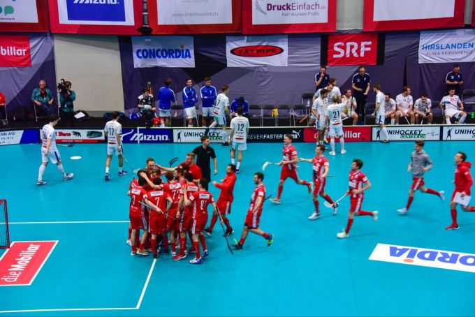Ein Goal für Floorball Köniz!
