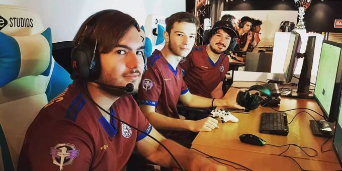 Mehere Spieler von Servette Geneva eSports während einem Turnier im Sommer 2019 in Zürich. Servette Geneva eSports