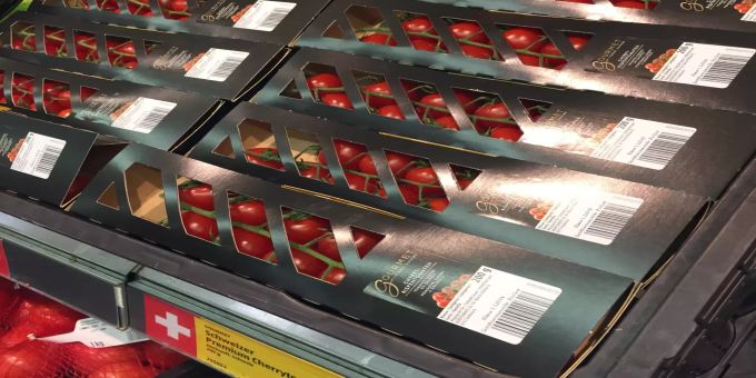 Aldi verkauft Cherrytomaten im Karton. Aldi Cherrytomaten