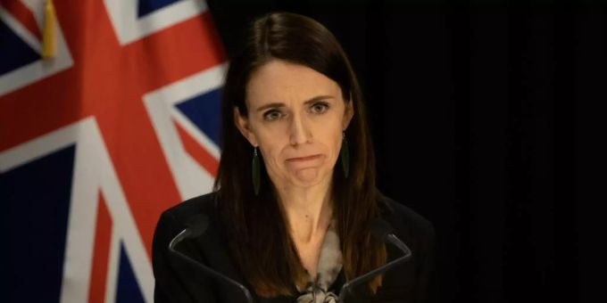 Neuseelands Regierungschefin Jacinda Adern. jacinda adern