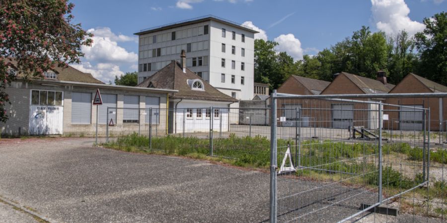 Auf der Industriebrache des Gugelmann-Areals in Roggwil BE will der deutsche Discounter Lidl ein Verteilzentrum bauen. (Archivbild)