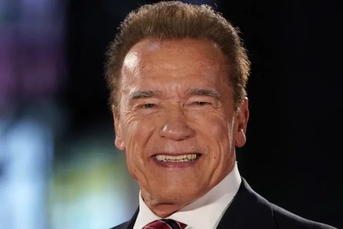 Arnold Schwarzenegger