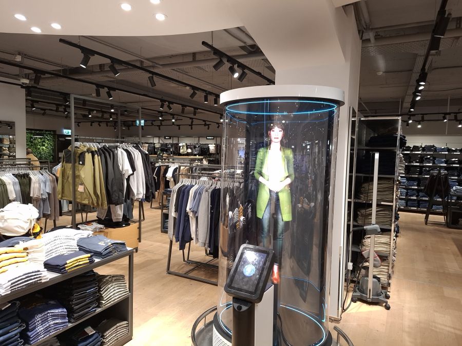 Der Avatar funktioniert via Spracherkennung und ist mit ChatGPT verbunden.