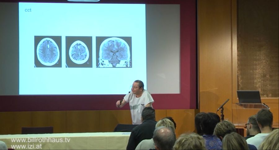 An der Fortbildungstagung für Intensivmedizin in der Nähe von Wien sprach Urs Schwarz 2016 über Schlaganfälle.