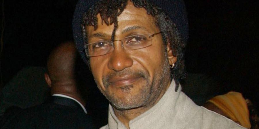 ARCHIV - Der jamaikanische Reggae-Künstler Sly Dunbar bei einer Gala in Kingston (Archivbild). Foto: Collin Reid/AP/dpa