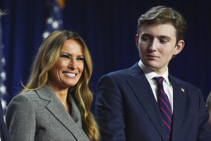 Auch seine Gattin Melania und sein Sohn Barron gaben ihre Stimme brieflich ab.