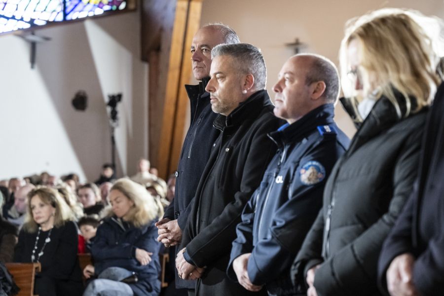 Die Staatsräte Christophe Darbellay und Stephane Ganzer sowie Frédéric Gisler, Polizeikommandant.