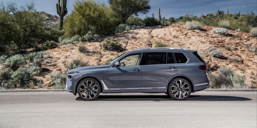 BMW X7