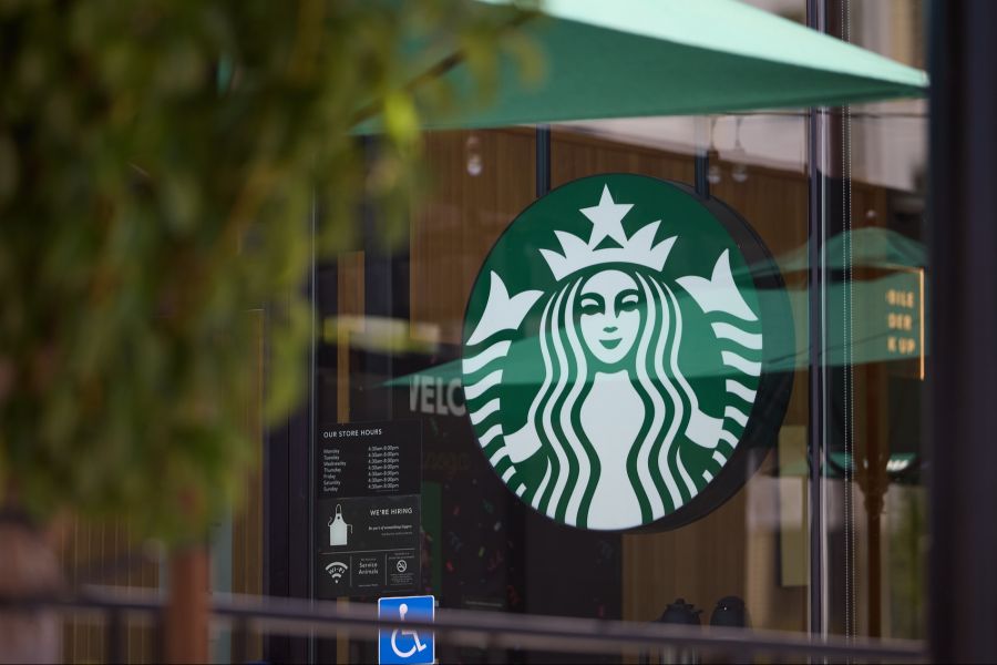 «Der Bearista Cup wurde als limitierte Edition lanciert und ist mittlerweile in allen Schweizer Starbucks Coffee Houses ausverkauft», teilt Starbucks mit.