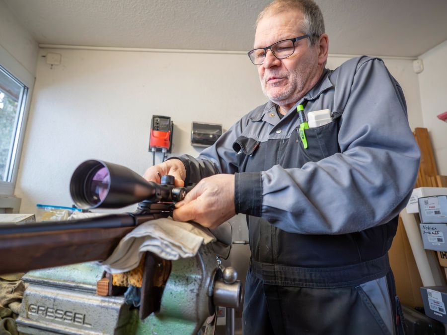 Heinz Guggisberg Büchsenmacher BärnerBär