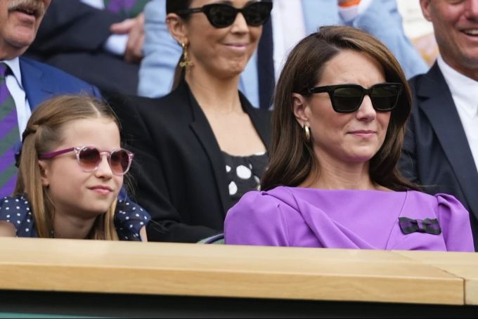 Im Juli besuchte Prinzessin Charlotte mit ihrer Mutter Catherine das renommierte Tennisturnier von Wimbledon. (Archivbild) Prinzessin Charlotte Herzogin Catherine