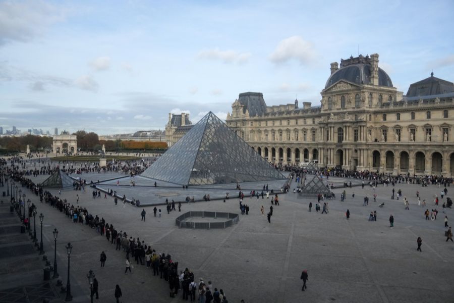 Louvre Paris