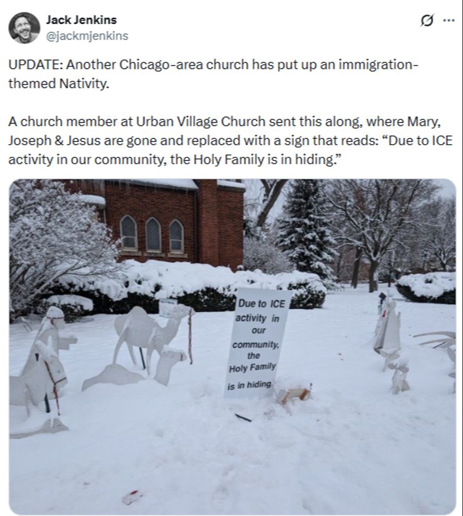 In einer anderen Krippe fehlen Maria, Josef und Jesus komplett.