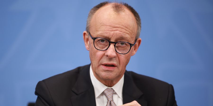 German Chancellor Merz meets German state premiers