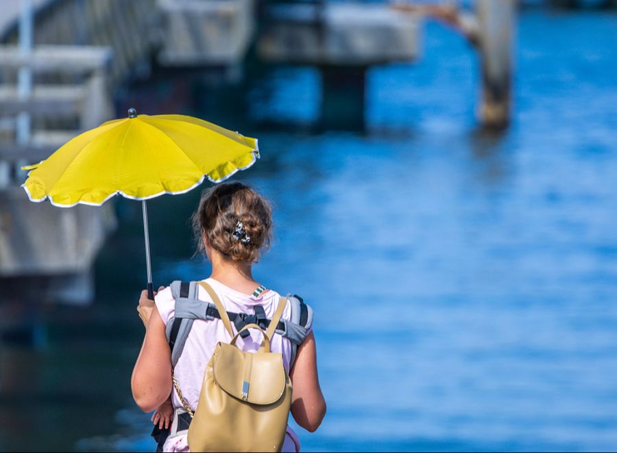 Am Sonntag präsentiert sich das Wetter dann nochmals sommerlich. (Archivbild)