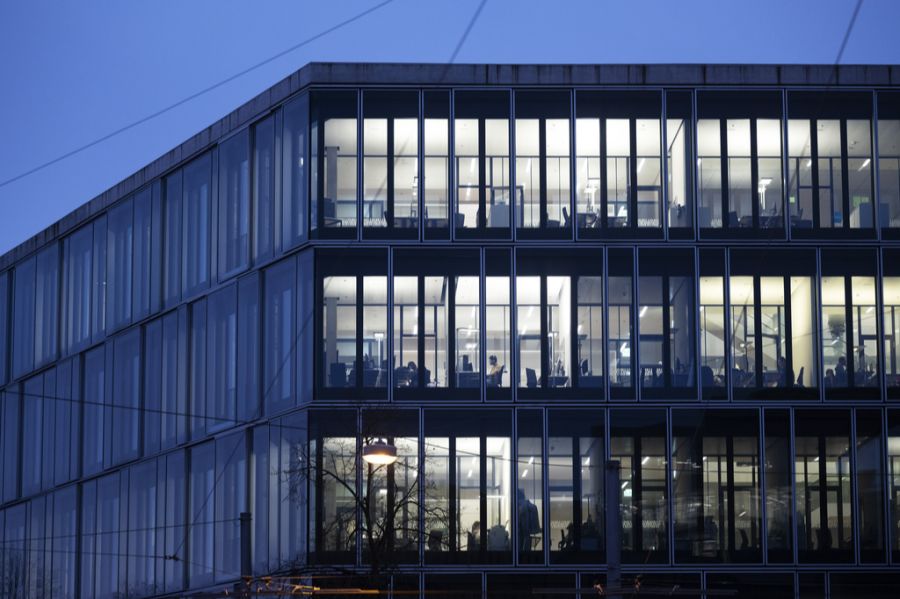 Generell bedeuten krankheitsbedingte Absenzen laut dem Schweizerischen Arbeitgeberverband Kosten für die Arbeitgeber und damit die Volkswirtschaft insgesamt.