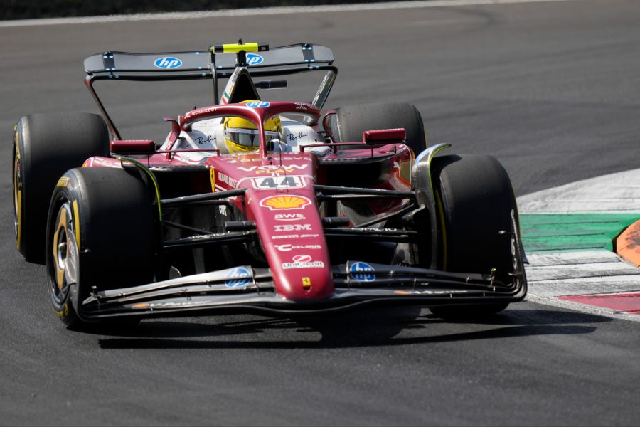 Lewis Hamilton Ferrari