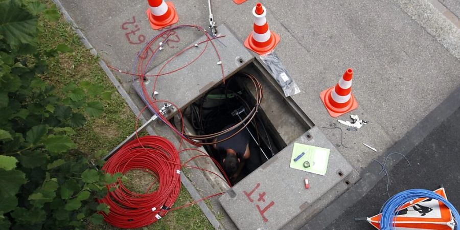 Swisscom Glasfaser Strassenarbeiten