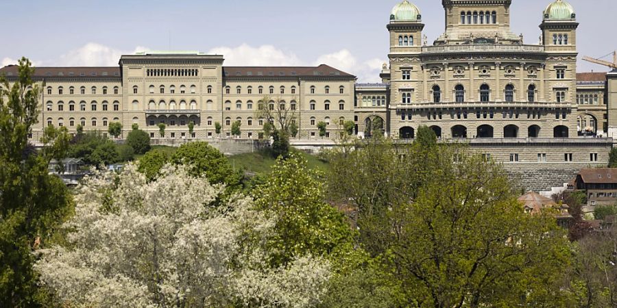 Der Nationalrat trifft sich ab heute zu einer dreitägigen Sondersession, um hängige Geschäfte abzutragen. (Archivbild)