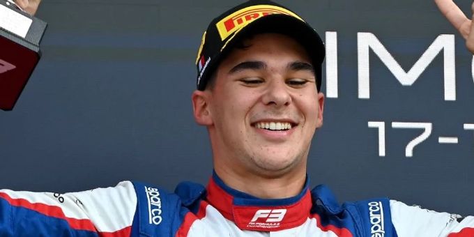 Sami Meguetounif gewinnt das Hauptrennen der Formel 3 in Imola. Formel 3