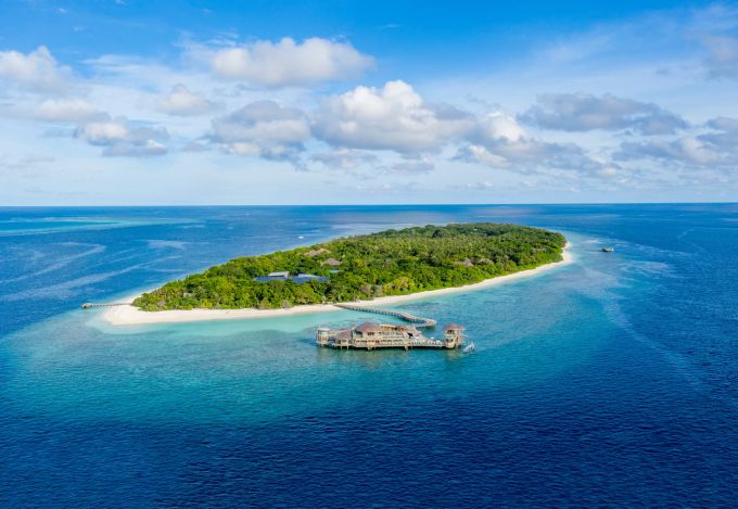 Soneva Fushi, eine der ursprünglichsten Inseln der Malediven, verbindet Barfußluxus mit konsequentem Engagement für Nachhaltigkeit. Insel malediven