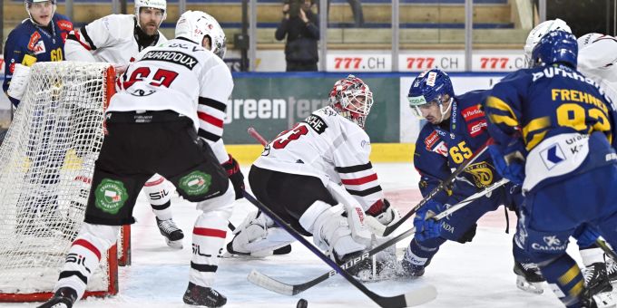 Der HC Davos muss sich Lausanne geschlagen geben. HC Davos Lausanne HC