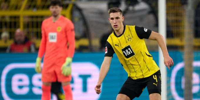 Dortmunds Nico Schlotterbeck fällt lange aus. BVB Nico Schlotterbeck
