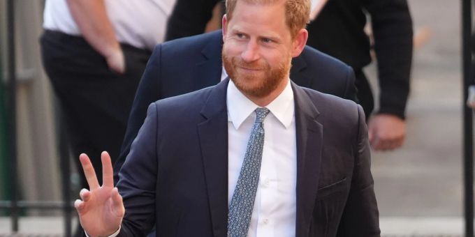 Harry hatte sich mit seiner Frau Herzogin Meghan (43) vor fünf Jahren aus dem Königshaus zurückgezogen. Prinz Harry