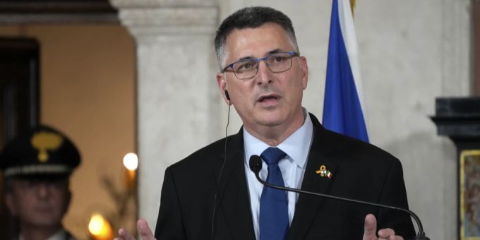 Israels Aussenminister Saar bittet Deutschland um Unterstützung für alternative Gaza-Hilfe. (Archivbild) Gideon Saar