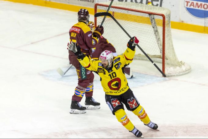 Der SCB konnte gegen Freiburg nur in der regulären Spielzeit gewinnen. sc bern